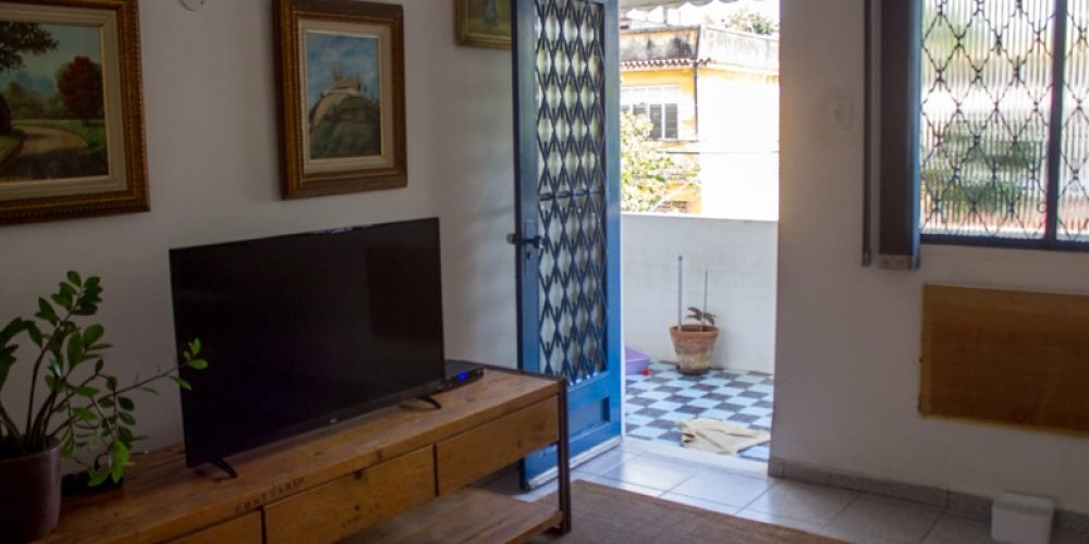 72dd6565-a0e3-4fc0-a9ce-91a26b8a90e2