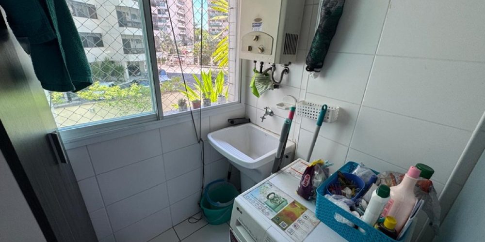 c1ff044d-b4e1-43ea-9cd3-75981f4b734d