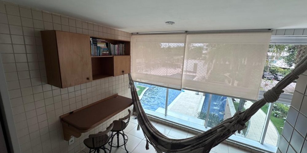 e4cb8083-f5d1-46c9-b29d-d0206380d743